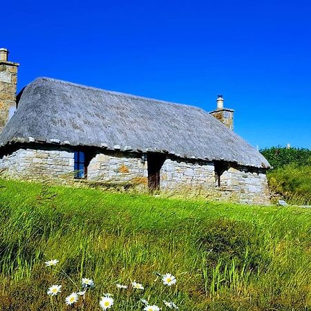 Tigh Lachie, Mary'S Thatched Cottages, Elgol, Isle Of Skye Esterno foto