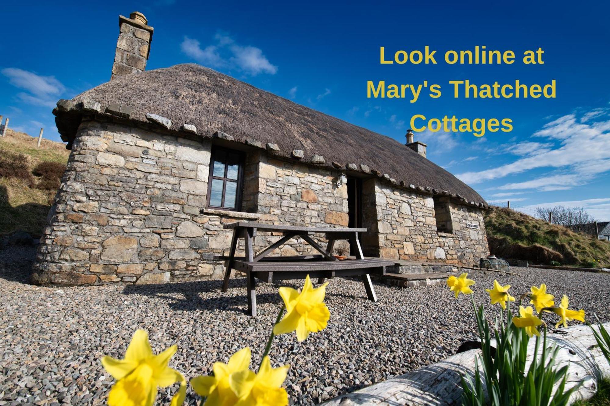 Tigh Lachie, Mary'S Thatched Cottages, Elgol, Isle Of Skye Esterno foto