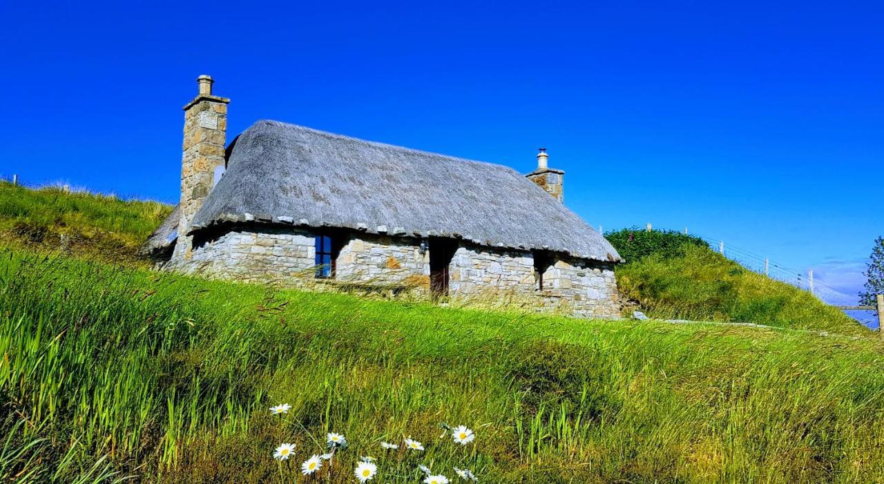 Tigh Lachie, Mary'S Thatched Cottages, Elgol, Isle Of Skye Esterno foto